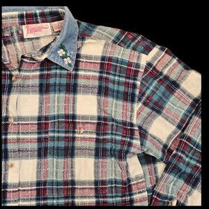 VTG 90s Plaid Flannel Shirt Button Up Grunge‎ Embroidered Flowers Size Small